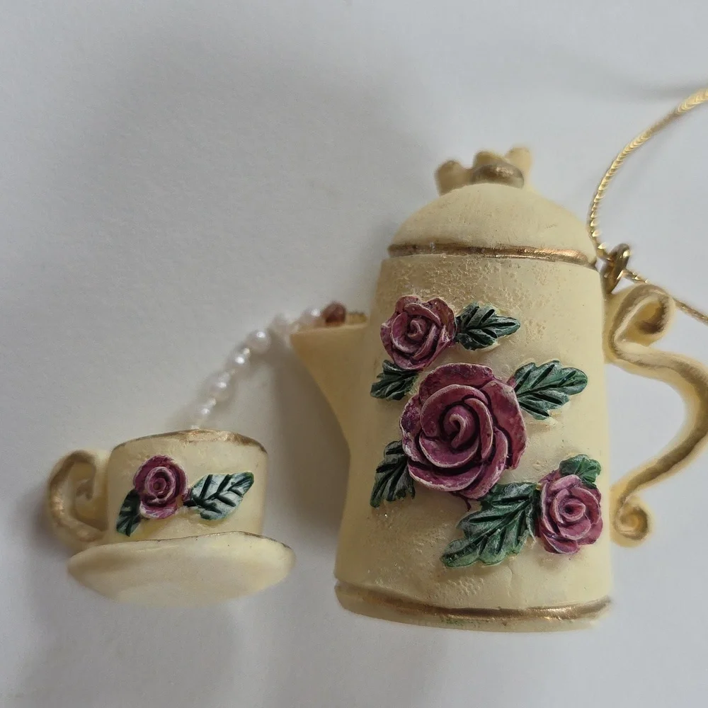 Christmas Ornament - Floral Cream Teapot With Beads To Teacup
